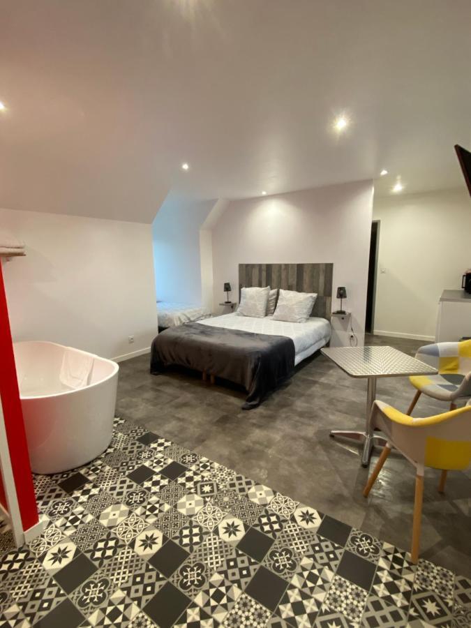 Bed and Breakfast Aux Charmes Isques Exterior foto