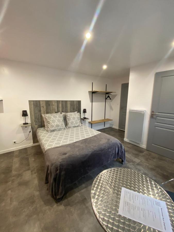 Bed and Breakfast Aux Charmes Isques Exterior foto