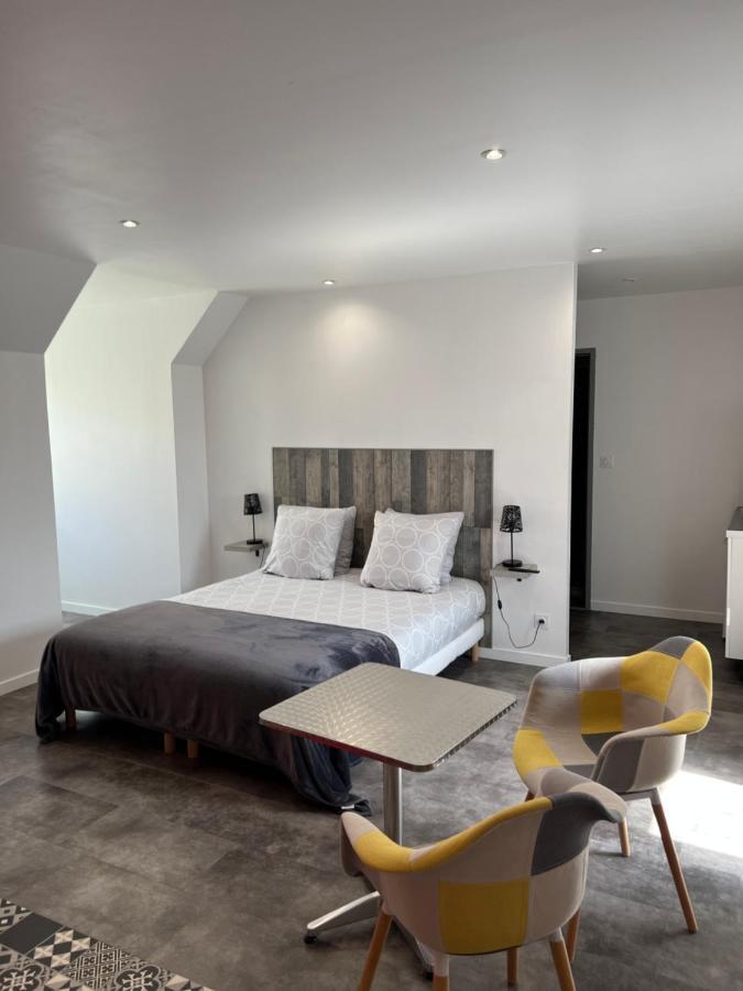 Bed and Breakfast Aux Charmes Isques Exterior foto