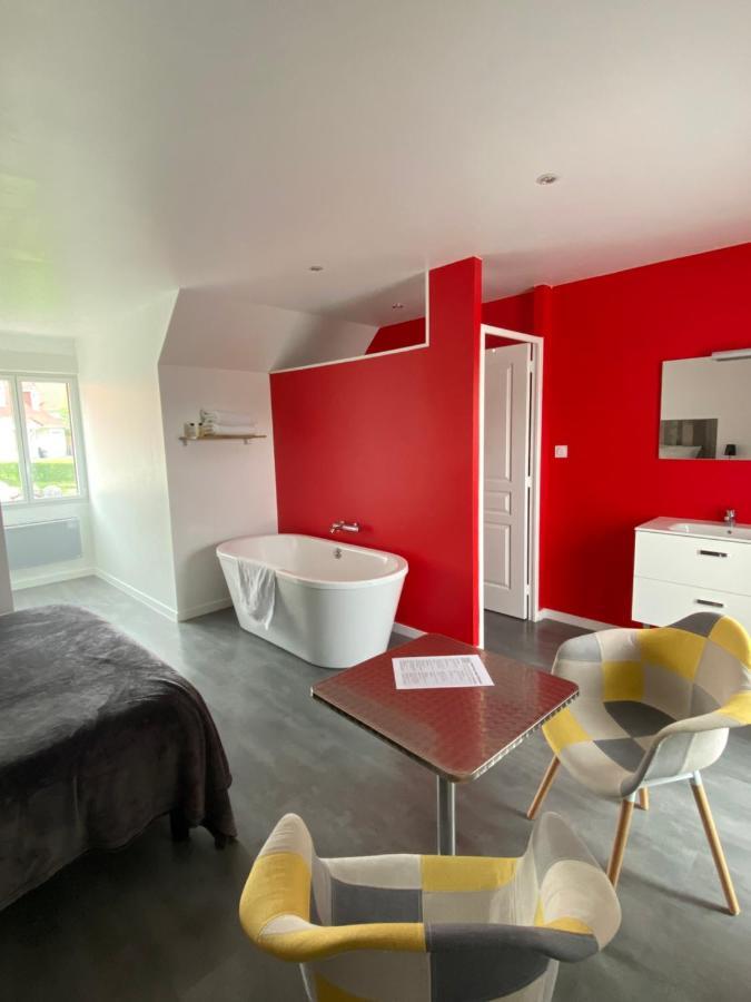 Bed and Breakfast Aux Charmes Isques Exterior foto